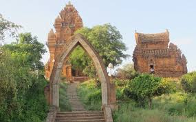 attraction-La Ang Phnom Touch 3.jpg